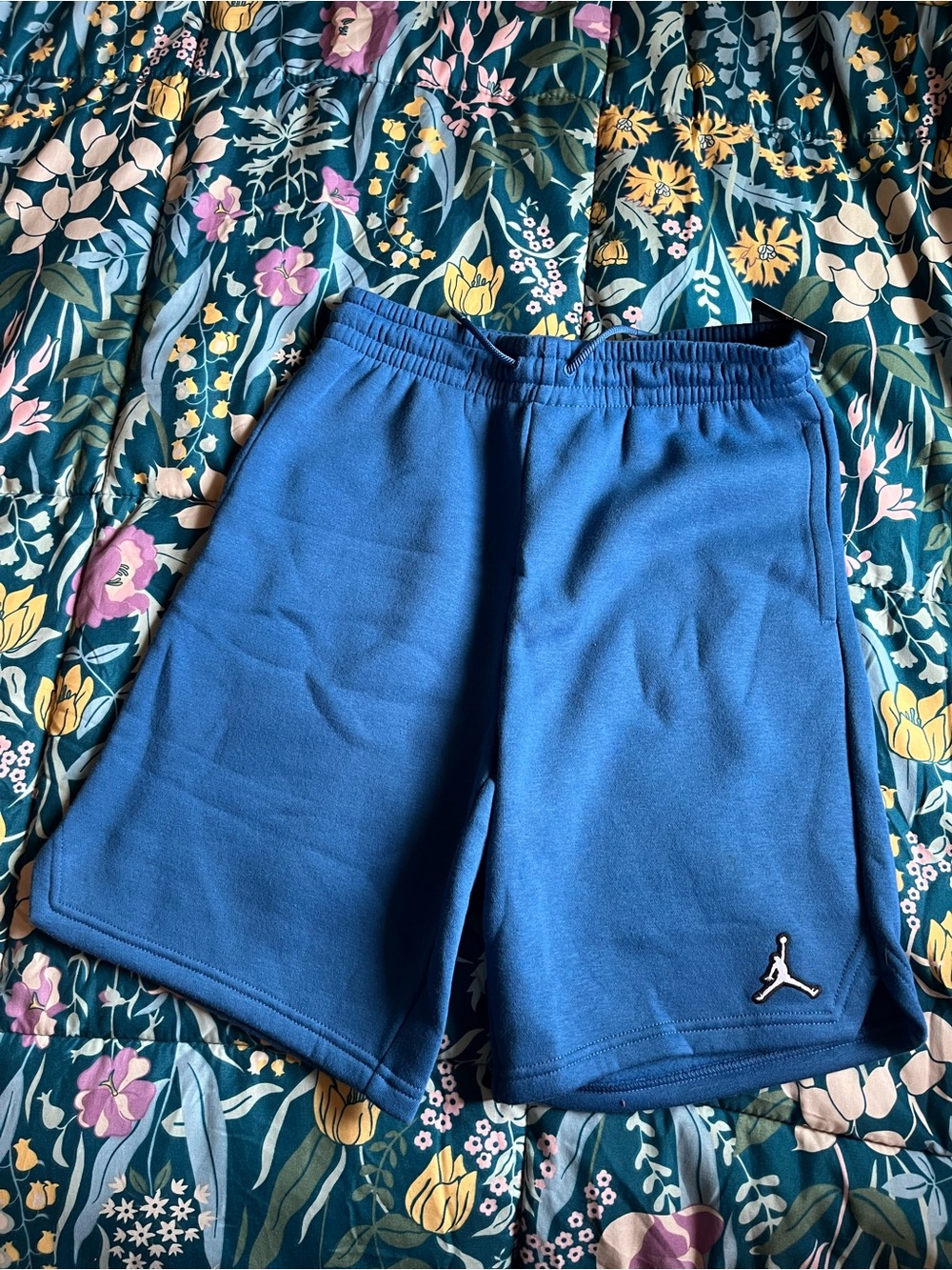Jordan Royal Blue Pull-On Athletic Shorts with Jumpman Size XL NWT